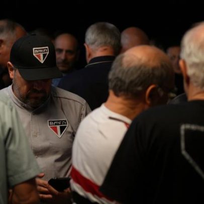Casares avalia renunciar cargo antes da votação da Assembleia Geral de São Paulo