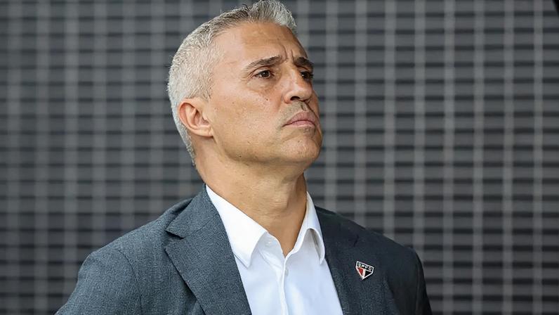 Tricolor vai a campo com força máxima (Foto: Theo Daolio/Ekobanpress/Gazeta Press)