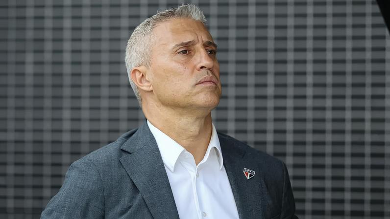 Crespo definiu time para enfrentar a Portuguesa (Foto: Theo Daolio/Ekobanpress/Gazeta Press)