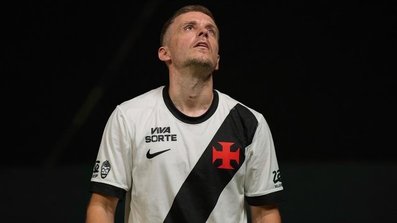 Maxime na partida entre Vasco e Nova Iguaçu (Foto: Alexandre Brum/AGENCIA ENQUADRAR)