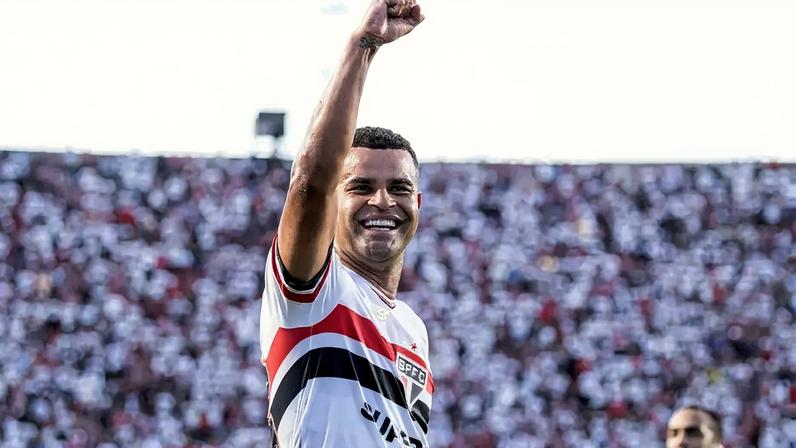Alisson, do São Paulo, deve reforçar o Corinthians (Foto: Caio De Sousa/Pera Photo Press)