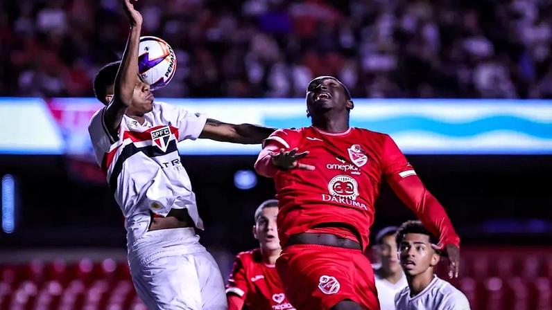 São Paulo garantiu vaga na final da competição (Foto: Fabio Giannelli/AGIF)
