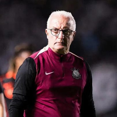 Dorival avalia rodízio e mudanças no Corinthians sob pressão no Paulistão