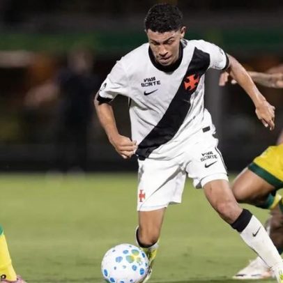 Vasco joga sem centroavante contra Mirassol e revela estratégia de Diniz