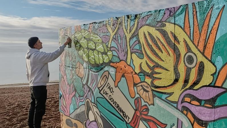 A new mural in St Leonards-on-Sea in East Sussex celebrates the protections enforced by the high seas treaty.