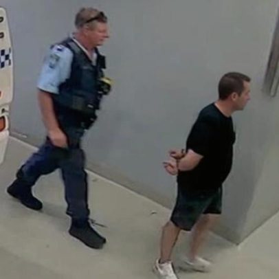 Dois homens acusados de golpe de 50 mil em idosas em estacionamentos de NSW