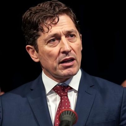 Prefeito de Minneapolis critica Trump após tiroteio fatal