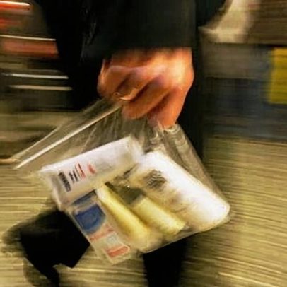 Heathrow retira limite de 100 ml de líquidos na bagagem de mão após atualização