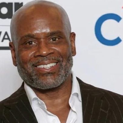 LA Reid encerra processo por abuso sexual no dia de início do julgamento civil