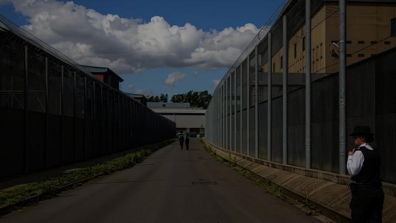 Primeiro voo de 2026 cancelado no Reino Unido sob esquema um entra, um sai