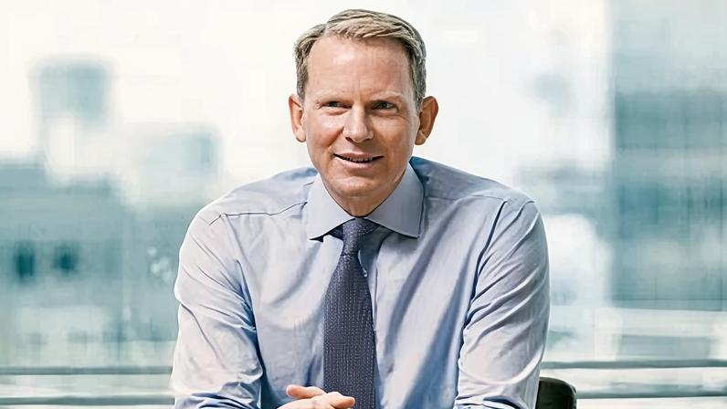 CEO da Lloyds, Charlie Nunn, pode receber grande aumento de bônus