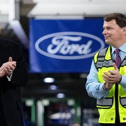 Senadores pedem a Ford divulgação de suposto lobby sobre clima de Trump