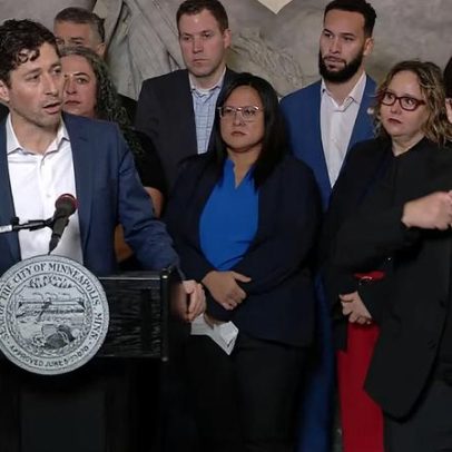 Prefeito de Minneapolis acusa ICE de tentar dividir a cidade