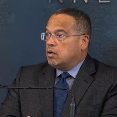 Promotor do condado de Minnesota afirma ter jurisdição em tiroteio fatal com ICE