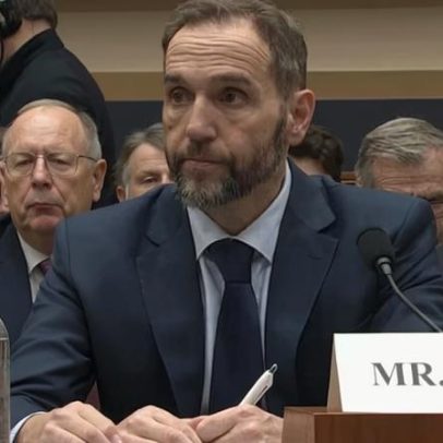 Swalwell afirma que o histórico do futuro julgará duramente colegas republicanos