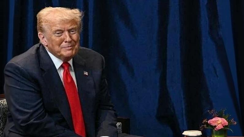 26.out.2025 - Lula conversa com Trump na Malásia