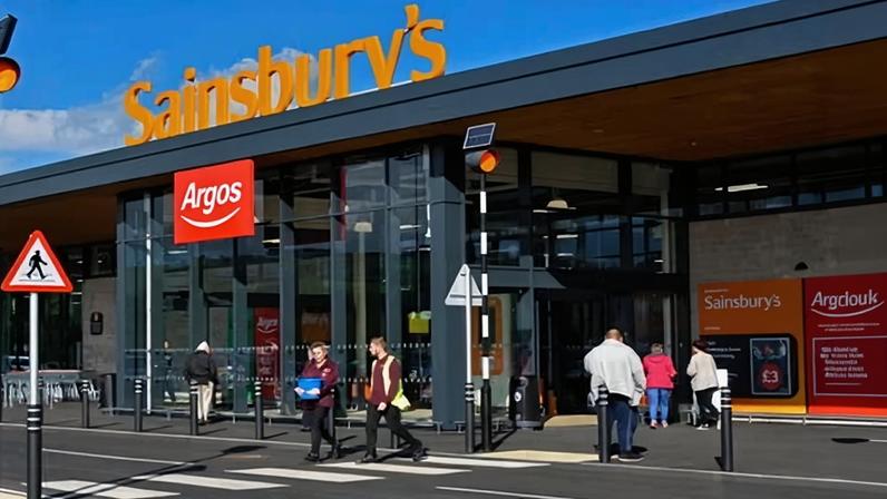 Sainsbury's aponta desafios no Natal e queda das vendas da Argos