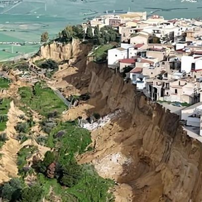 Situação grave em vila siciliana à beira de deslizamento por tempestade