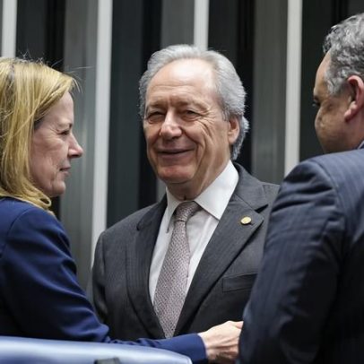 Gleisi diz que Lewandowski avisou Lula sobre contratos privados de consultoria