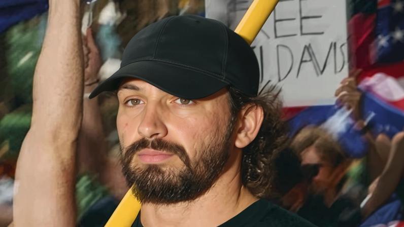 The court heard that Koschel was wearing a black shirt with a ‘Celtic cross’, a known neo-Nazi symbol, and during a speech he hailed Thomas Sewell, the former leader of a now disbanded neo-Nazi group.