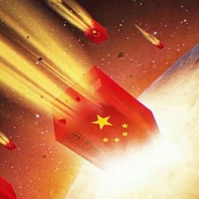 Influência dos EUA cai; superávit chinês pressiona manufatura global