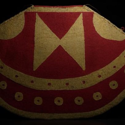 Amostra da exposição do British Museum sobre o Havaí em três objetos