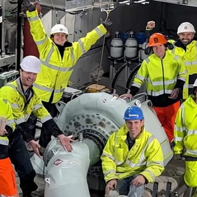 Primeiro sistema de alta densidade inicia geração de energia em Devon