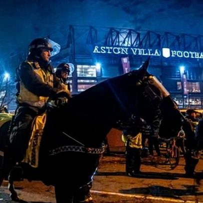 Polícia de West Midlands afirma banimento de torcedores do Maccabi não foi político