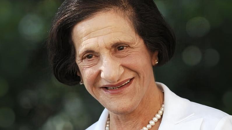 The then New South Wales governor Marie Bashir in 2007.