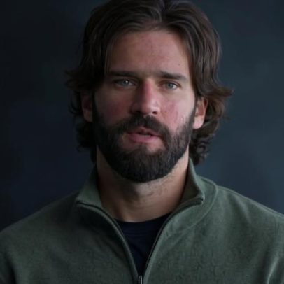 Alisson Becker diz: fé em Jesus é confiança plena no Filho de Deus