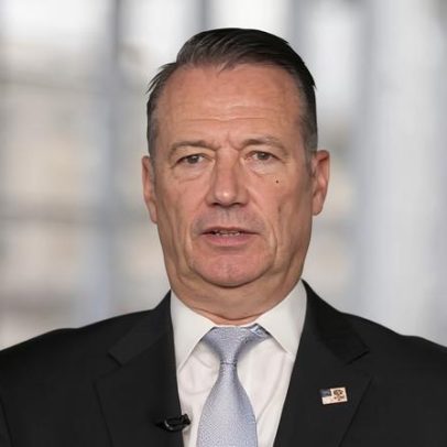 Juiz de Minnesota convoca diretor interino do ICE e avisa sobre desacato