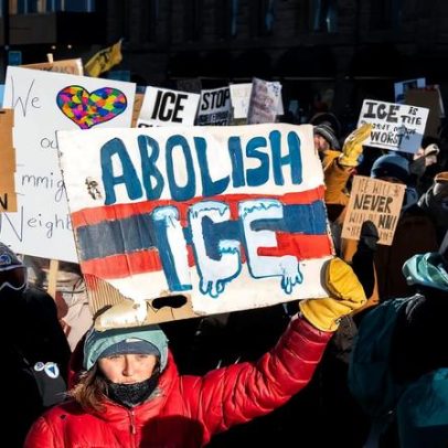 Espaços de arte nos EUA fecham em protesto contra ações do ICE