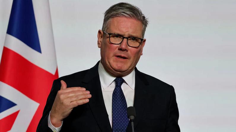 Starmer diz que envio de tropas à Ucrânia dependeria de votação no parlamento