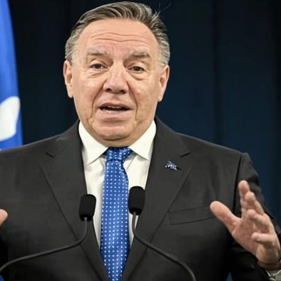 Premier de Quebec François Legault renuncia ao cargo em surpresa