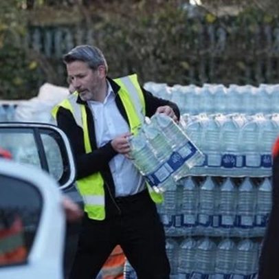 Moradores de Tunbridge Wells ficam sem água novamente, fornecedor culpa o frio
