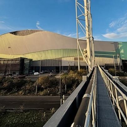 Primeiras casas conectadas à rede de aquecimento a vapor de £15,5 milhões