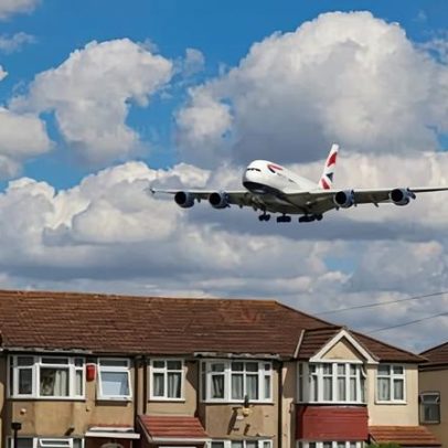 Reformas da aviação no Reino Unido podem reduzir participação pública em rotas