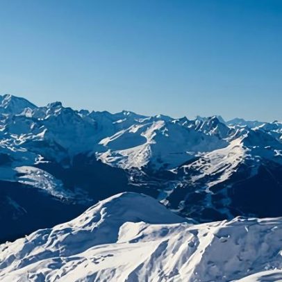 Avalanche mata esquiador britânico em La Plagne, Alpes Franceses