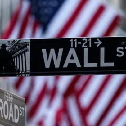 Mercados globais sob turbulência após novo choque tarifário de Trump