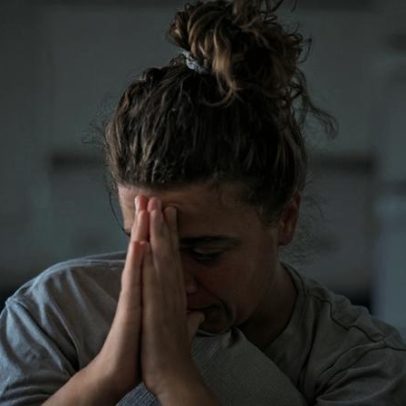 À mulher que sabe que é hora de partir