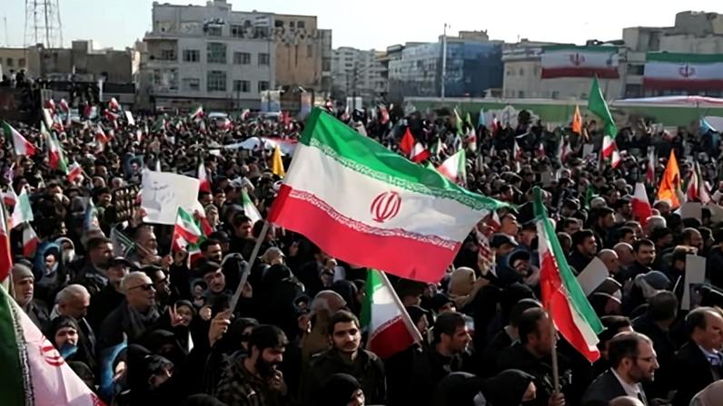 Centenas de ferimentos oculares por tiros em hospital iraniano durante repressão