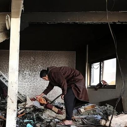 Ataques israelenses a Gaza deixam ao menos 12 mortos, desde outubro