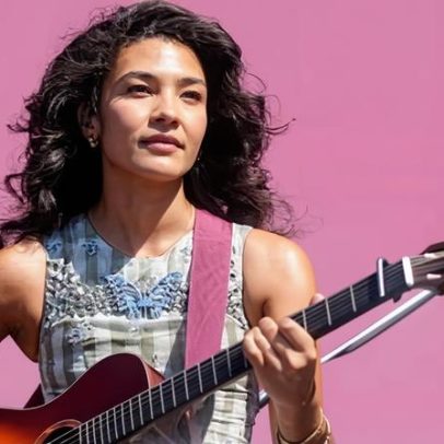 Olivia Dean vence o Hottest 100 da Triple J com Man I Need