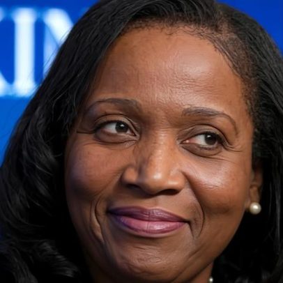 Suprema Corte dos EUA analisará tentativa de Trump de retirar Lisa Cook do Fed