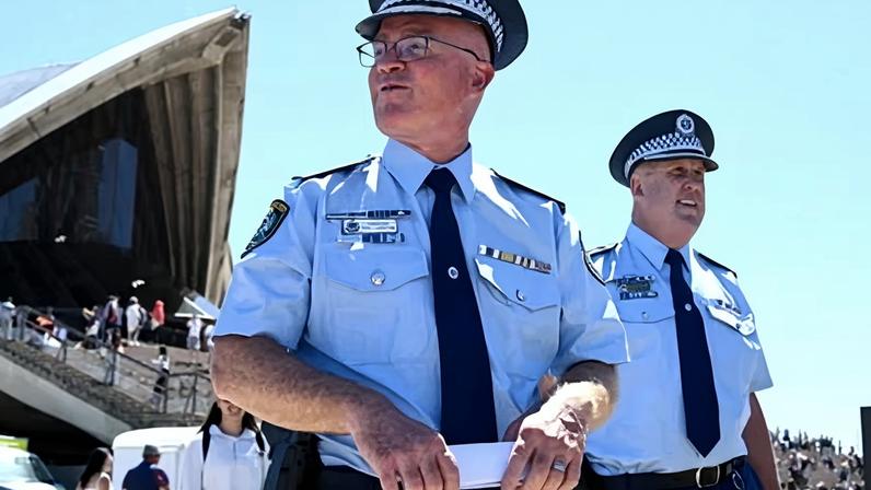 NSW police commissioner Mal Lanyon, and chief superintendent Michael Sheehy. Lanyon said 1,500 police would be deployed to 26 January events.