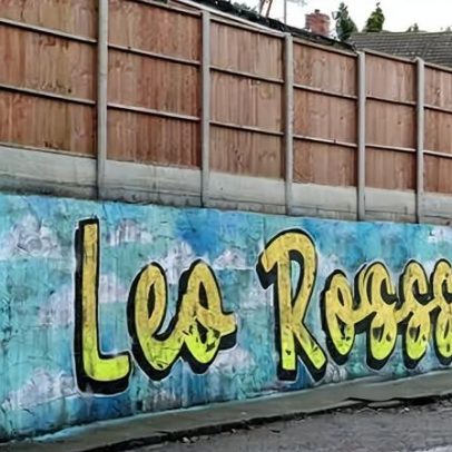 Menino de 15 anos admite culpa pelo assassinato de Leo Ross, 12, em Birmingham