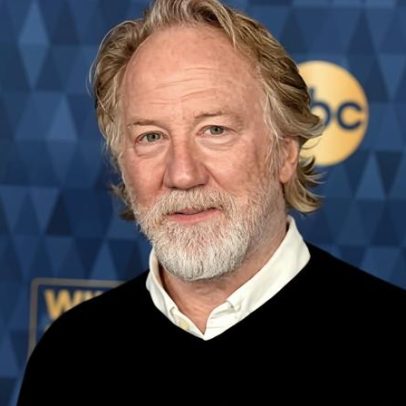Ator Timothy Busfield é acusado de crime de abuso sexual infantil