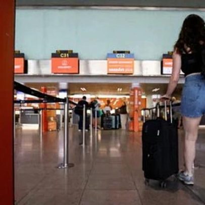 UE propõe bagagem de cabine extra gratuita; easyJet critica ideia