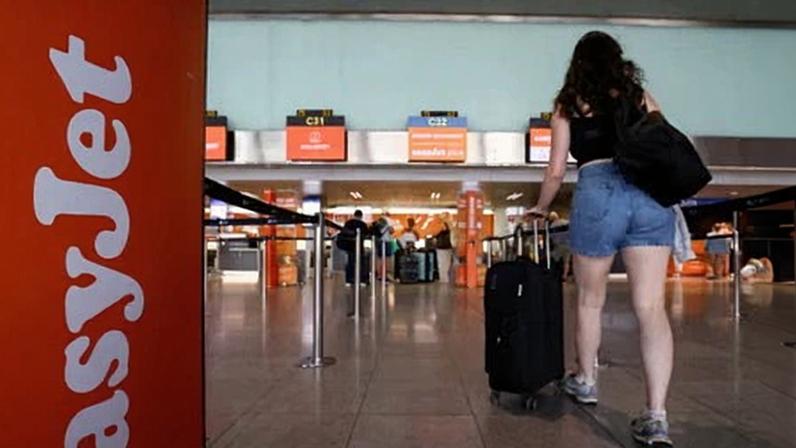 Bag charges made up a large proportion of more than £2.5bn in easyJet’s annual income from extras.