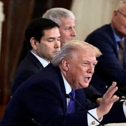 Trump promete segurança às petroleiras na Venezuela e incentiva investimentos